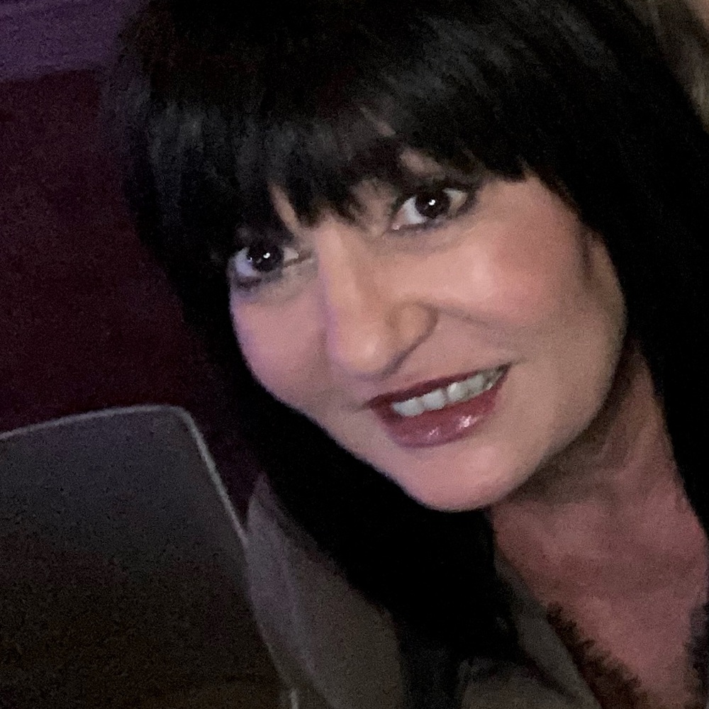 Meet your Posher, Lisa